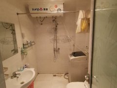 华富家园南区，精装两室 随时入住